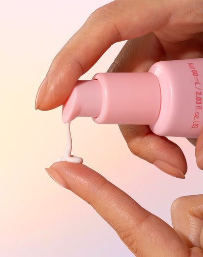 Nahaufnahme der Textur und Konsistenz des Skin Defense Kits